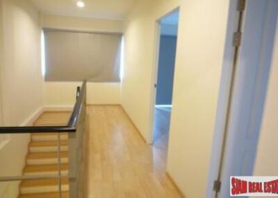 Noble Cube Pattanakarn - Newly Built Three Storey Townhouse for Sale in Suan Luang, Bangkok