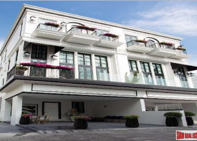 Maison Blanche Sukhumvit 67  3 Bedrooms and 6 Bathrooms for Sale in Phra Khanong Area of Bangkok