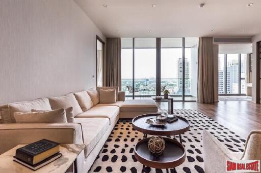 Newly Completed Ultra Luxury High-Rise at Sukhumvit 26, Phrom Phong - 2 Bed Units