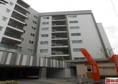 Residence 52 Condominium - 3 Bedroom and 3 Bathroom for Sale in Bangchak Area of Bangkok