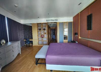 Millennium Residence | 3 Bedrooms and 3 Bathrooms for Sale in Phrom Phong Area of Bangkok