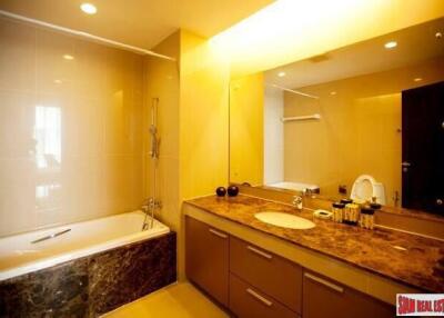 The Prime 11 - 12th Floor, 57 sqm 1-Bedroom Oasis with Balcony, Sukhumvit 11