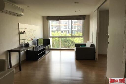 Residence 52 Condominium - Serene 1-Bedroom Condo with Balcony, Pool, and Gym, Sukhumvit Urban Living at Its Best