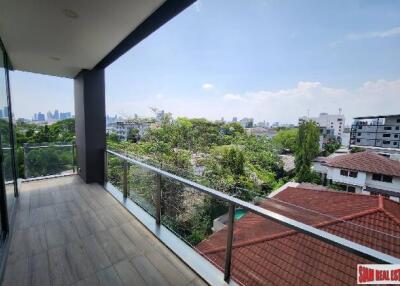 The Pillar Condominium Complex - 2 Bedrooms and 2 Bathrooms for Sale in Phra Khanong Area of Bangkok