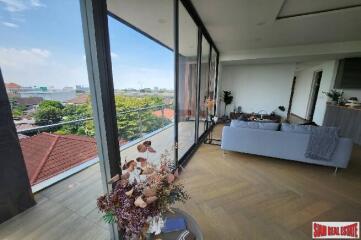 The Pillar Condominium Complex - 2 Bedrooms and 2 Bathrooms for Sale in Phra Khanong Area of Bangkok