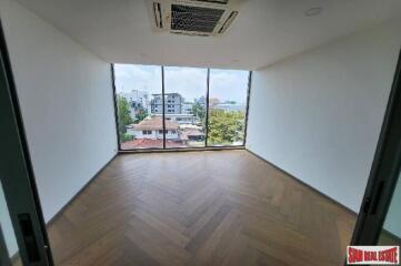 The Pillar Condominium Complex - 2 Bedrooms and 2 Bathrooms for Sale in Phra Khanong Area of Bangkok