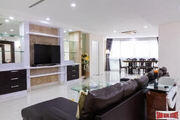 President Park Condominiums in Sukhumvit 24 - 3 Bedrooms and 3 Bathrooms in Phrom Phong Area of Bangkok