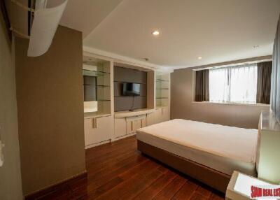 President Park Sukhumvit 24 - 3 Bedrooms and 3 Bathrooms for Sale in Phrom Phong Area of Bangkok