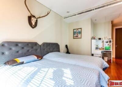 Bright Sukhumvit 24 Condominiums - 3 Bedrooms for Sale in Phrom Phong Area of Bangkok