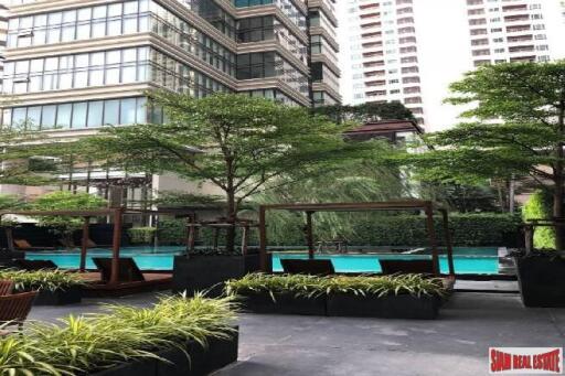 The Emporio Place - Spacious Modern 20th Floor One Bedroom for Rent with City Views in Phrom Phong