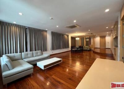 Academia Grand Tower Condominium - 3 Bedrooms and 2 Bathrooms for Sale in Phrom Phong Area of Bangkok