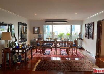 Regent on the Park II - Large 3 Bed Condo on the 8th Floor with 5 Balconies and Open Green Views at Sukhumvit 61, Ekkamai