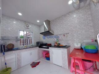 3 Bedrooms House in Chokchai Village 7 East Pattaya H010383