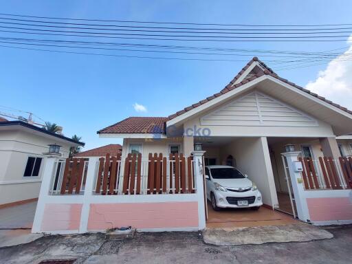 3 Bedrooms House in Chokchai Village 7 East Pattaya H010383