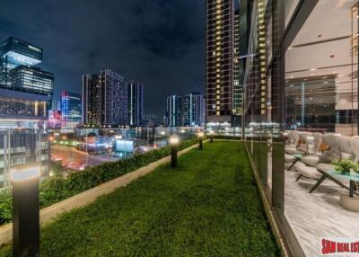 Chewathai Residence Asoke - Amazing City Views from this One Bedroom Loft-style Duplex