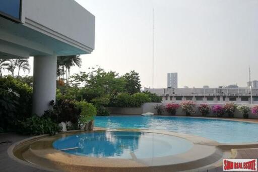 Baan Yen Akard Condominium - Sunny Spacious Two Bedroom Condo for Sale in Sathorn