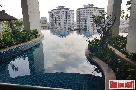 Sky Walk Condo - Large Two Bedroom on 21st Floor at Phra Khanong