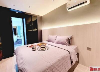 Sky Walk Condo - Large Two Bedroom on 21st Floor at Phra Khanong