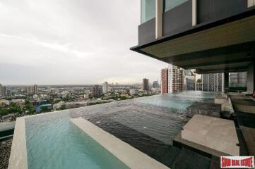 Rhythm Ekkamai - Large 120 Sqm 3 Bed Condo on the 30th Floor at Ekkamai