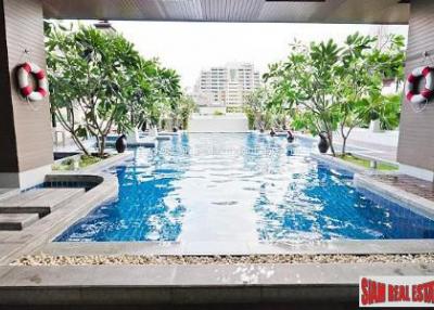 Prime 11  Pool Views, Desirable Area from this Modern Two Bedroom, Sukhumvit Soi 11