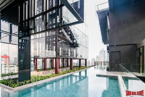 Newly Completed Luxury 48 Storey Condo at Chong Nonsi, Silom - Large 1 Bed Units - Up to 18% Discount and Fully Furnished!