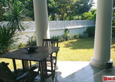 Lalin Greenville - Large Two Storey Four Bedroom House with Private Yard in Ban Thap Chang