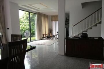 Lalin Greenville - Large Two Storey Four Bedroom House with Private Yard in Ban Thap Chang