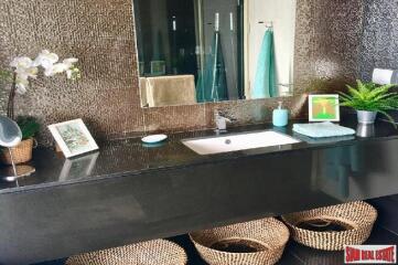 Rhythm Sukhumvit 36-38 - Luxurious 2-Bedroom Condo, 75 sqm, For Sale in Thong Lo Prime Location