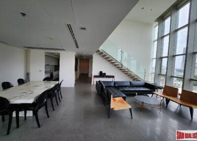 The River Condominium - 4 Bedrooms and 4 Bathrooms for Sale in Chao Phraya River Area of Bangkok