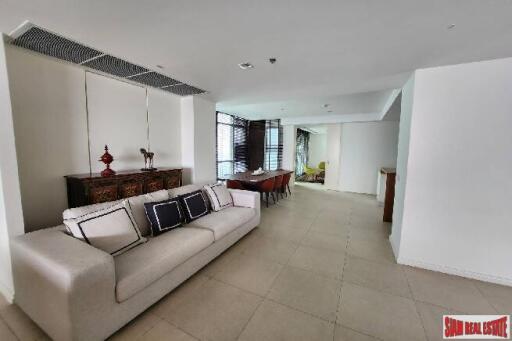 The River Condominium - 3 Bedrooms and 3 Bathrooms for Sale in Chao Phraya River Area of Bangkok