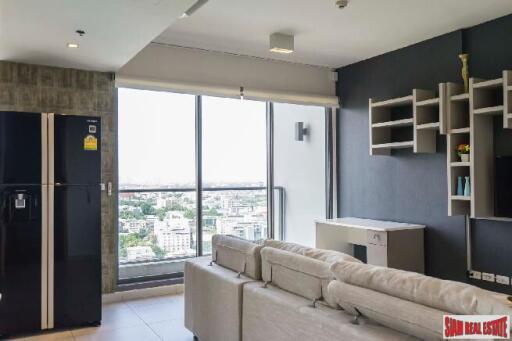 The Lofts Ekkamai - 2 Bedrooms and 2 Bathrooms for Sale in Phrom Phong Area of Bangkok