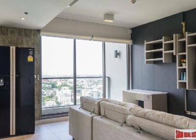 The Lofts Ekkamai - 2 Bedrooms and 2 Bathrooms for Sale in Phrom Phong Area of Bangkok