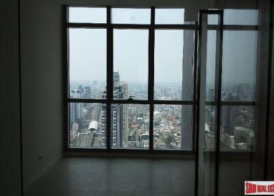 The River Condominium - 1 Bedroom and 1 Bathroom for Sale in Saphan Tak Sin Area of Bangkok