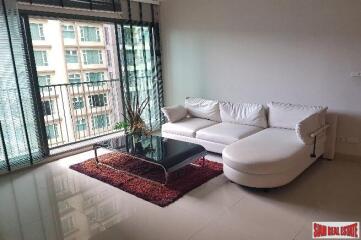 Noble Solo Condo - Two Bedroom with Pool Views on Sukhumvit 55, Bangkok