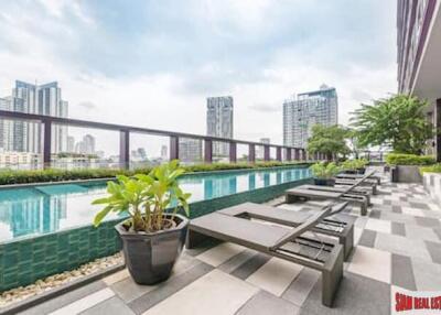 Noble Remix Sukhumvit 36 - Newly Renovated One Bedroom Condo for Sale in a Great Location - Building Connected to BTS Thong Lo