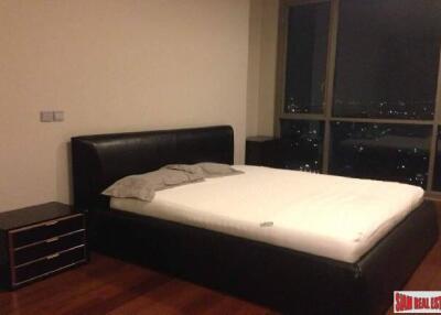 Quattro by Sansiri - 3 Bedrooms and 3 Bathrooms for Sale in Phrom Phong Area of Bangkok