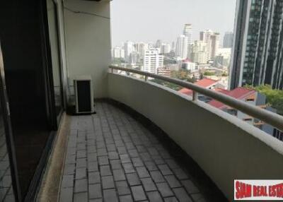 Le Premier 1 - Classic Two Bedroom for Sale on Sukhumvit 23, Bangkok