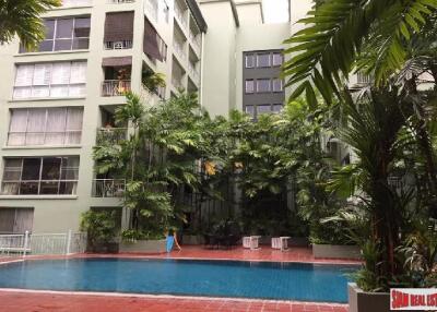 Raintree Villa - Studio Condo for Sale in Tropical Surroundings at Sukhumvit 53, Thong Lor - Thai Quota