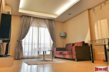 Thru Thonglor Condo - One Bedroom Condo for Sale only 800 m. from BTS Thong Lo