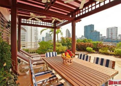 Saranjai Condominium - Impressive 3 Bedroom Sukhumvit Condo with Scenic Roof Garden