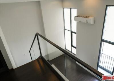 C Ekkamai - 1 Bed Loft on 40th Floor with Good Views close to Thong Lor, Soi Sukhumvit 63 - Special Price!