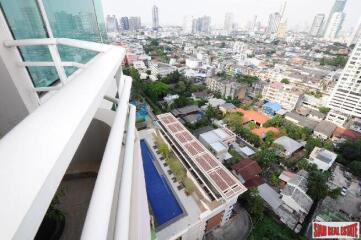 Watermark Chaophraya River - Like New Modern 3 Bed 3 Bath Condo With Spectacular Views Of Bangkok And Chao Phraya River For Sale In Desirable Watermark Building