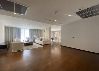 Tranquil Luxe Living in Thonglor | 2-Bedroom Delight at Laciita Delre (167 Sqm) - 920071001-12475
