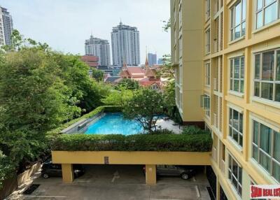 Hive Sukhumvit 65 - Cheerful Pool View One Bedroom Condo for Sale 650 m. from BTS Ekkamai