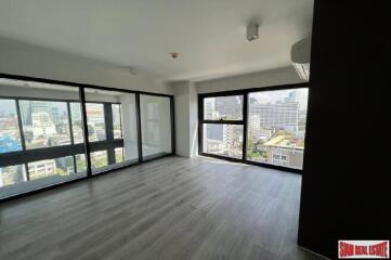 The Lofts Silom by Raimon Land - Stunning Modern 1 Bed 1 Bath Loft For Sale In Popular Silom Area Of Bangkok Just 8 Min Walk To BTS