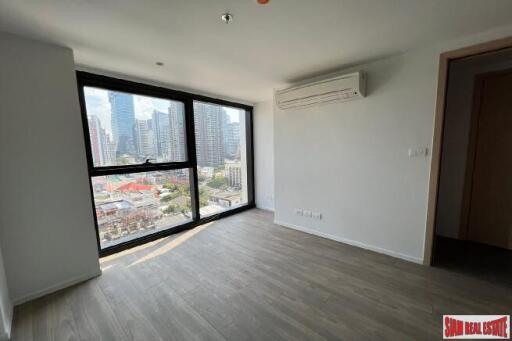 The Lofts Silom by Raimon Land - Stunning Modern 1 Bed 1 Bath Loft For Sale In Popular Silom Area Of Bangkok Just 8 Min Walk To BTS