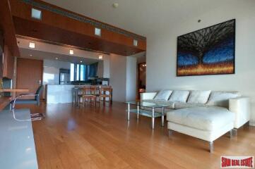 The Met - Modern and Bright Two Bedroom Condo with City Views in Chong Nonsi