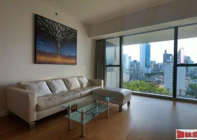 The Met - Modern and Bright Two Bedroom Condo with City Views in Chong Nonsi