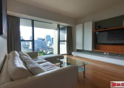 The Met - Modern and Bright Two Bedroom Condo with City Views in Chong Nonsi