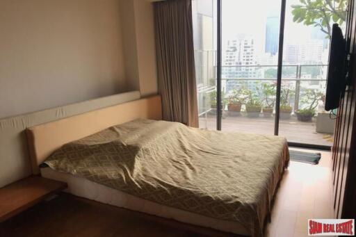 The Met - Modern and Bright Two Bedroom Condo with City Views in Chong Nonsi